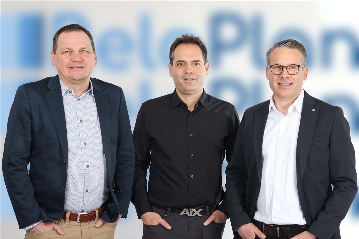 Das ReloPlan Team bei der Arbeit